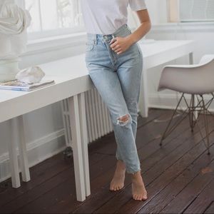 NWT Agolde Riley High Rise Cropped Jeans in Shatter Light Wash